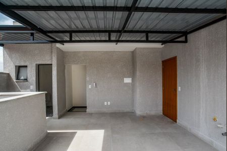 Apartamento à venda com 122m², 2 quartos e 2 vagas Apartamento à venda com 122m², 2 quartos e 2 vagasCobertura