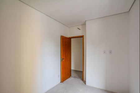 Apartamento à venda com 122m², 2 quartos e 2 vagas Apartamento à venda com 122m², 2 quartos e 2 vagasQuarto Suíte