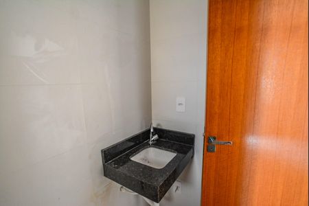 Apartamento à venda com 122m², 2 quartos e 2 vagas Apartamento à venda com 122m², 2 quartos e 2 vagasBanheiro da Suíte