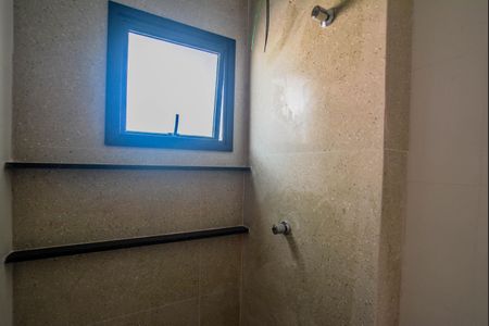 Apartamento à venda com 122m², 2 quartos e 2 vagas Apartamento à venda com 122m², 2 quartos e 2 vagasBanheiro da Suíte