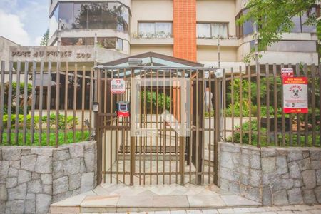 Apartamento à venda com 120m², 3 quartos e 2 vagas Apartamento à venda com 120m², 3 quartos e 2 vagasFachada