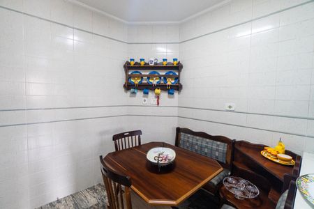 Apartamento à venda com 120m², 3 quartos e 2 vagas Apartamento à venda com 120m², 3 quartos e 2 vagasCozinha