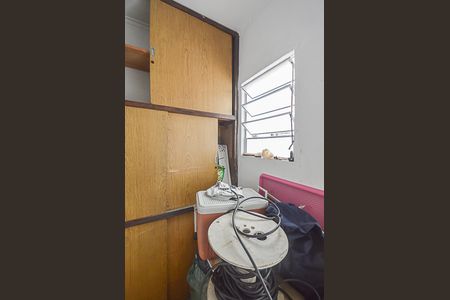 Casa à venda com 172m², 3 quartos e 2 vagas Casa à venda com 172m², 3 quartos e 2 vagasQuarto de Serviço