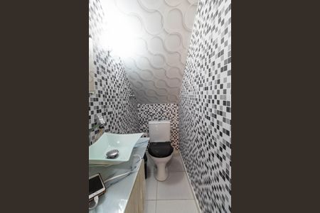 Casa de condomínio à venda com 60m², 2 quartos e 1 vaga Casa de condomínio à venda com 60m², 2 quartos e 1 vagaLavabo