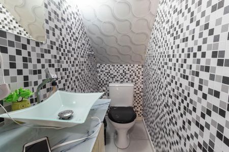 Casa de condomínio à venda com 60m², 2 quartos e 1 vaga Casa de condomínio à venda com 60m², 2 quartos e 1 vagaLavabo