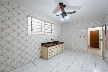 Casa para alugar com 150m², 3 quartos e 2 vagasCozinha