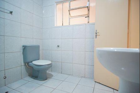 Casa para alugar com 130m², 3 quartos e 2 vagasBanheiro Corredor