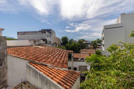 Apartamento à venda com 86m², 2 quartos e 2 vagas Apartamento à venda com 86m², 2 quartos e 2 vagasVista da Varanda