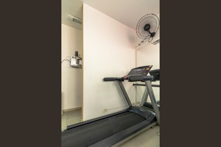 Apartamento à venda com 76m², 3 quartos e 2 vagas Apartamento à venda com 76m², 3 quartos e 2 vagasÁrea comum - Academia