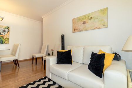 Apartamento à venda com 76m², 3 quartos e 2 vagas Apartamento à venda com 76m², 3 quartos e 2 vagasSala