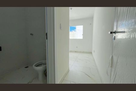 Casa à venda com 80m², 2 quartos e 2 vagas