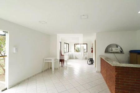 Apartamento à venda com 82m², 2 quartos e 1 vaga Apartamento à venda com 82m², 2 quartos e 1 vagaÁrea comum - Salão de festas