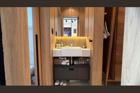 Apartamento à venda com 43m², 1 quarto e 1 vaga Apartamento à venda com 43m², 1 quarto e 1 vagaBanheiro