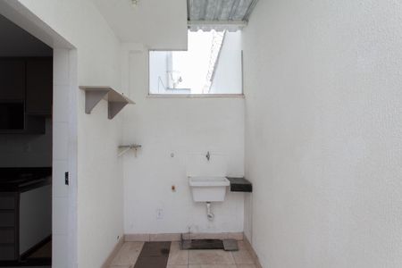 Apartamento à venda com 60m², 2 quartos e 1 vagaÁrea de Serviço