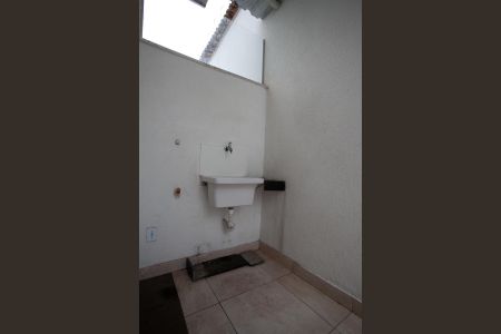 Apartamento à venda com 60m², 2 quartos e 1 vagaÁrea de Serviço