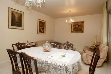 Apartamento à venda com 144m², 3 quartos e sem vagaSala