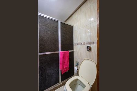 Apartamento à venda com 78m², 2 quartos e 1 vaga Apartamento à venda com 78m², 2 quartos e 1 vagaBanheiro Social