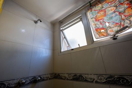Apartamento à venda com 78m², 2 quartos e 1 vaga Apartamento à venda com 78m², 2 quartos e 1 vagaBanheiro Suite