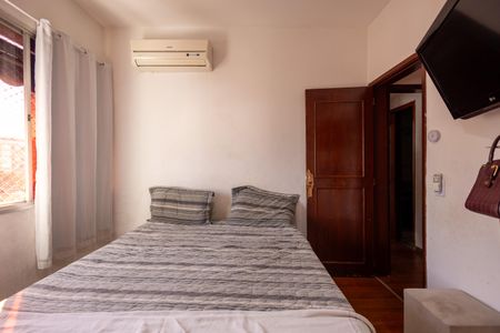 Apartamento à venda com 78m², 2 quartos e 1 vaga Apartamento à venda com 78m², 2 quartos e 1 vaga Suíte