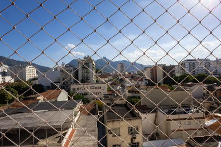 Apartamento à venda com 78m², 2 quartos e 1 vaga Apartamento à venda com 78m², 2 quartos e 1 vaga Varanda Vista