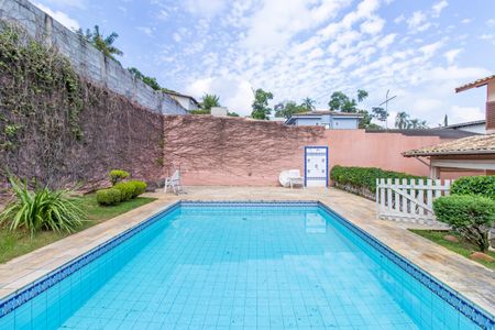 Casa de condomínio para alugar com 500m², 4 quartos e 3 vagas Casa de condomínio para alugar com 500m², 4 quartos e 3 vagasPiscina