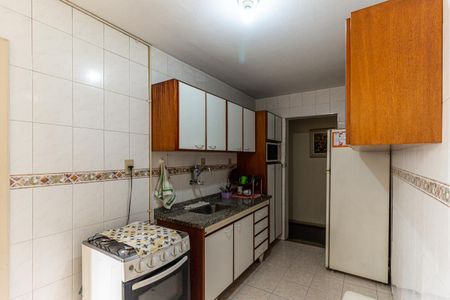 Apartamento à venda com 99m², 2 quartos e sem vaga Apartamento à venda com 99m², 2 quartos e sem vagaCozinha