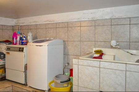 Casa à venda com 160m², 5 quartos e 2 vagasÁrea de Serviço