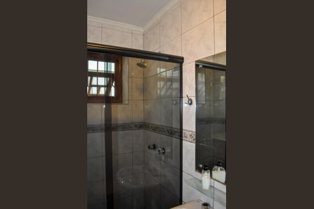 Casa à venda com 160m², 5 quartos e 2 vagasBanheiro Suíte 2