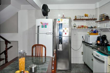 Casa à venda com 160m², 5 quartos e 2 vagasCozinha
