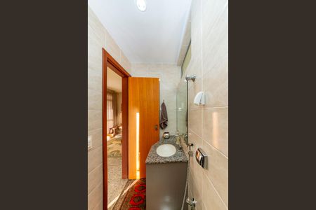 Apartamento à venda com 210m², 4 quartos e 3 vagasBanheiro Social 2