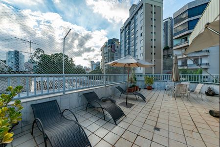 Apartamento à venda com 210m², 4 quartos e 3 vagasÁrea Externa