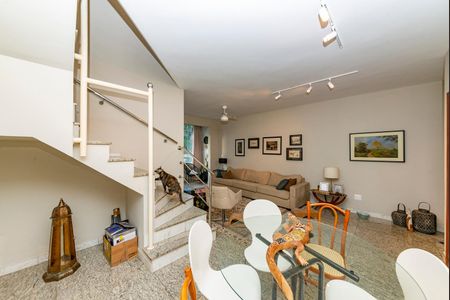 Apartamento à venda com 210m², 4 quartos e 3 vagasSala 1