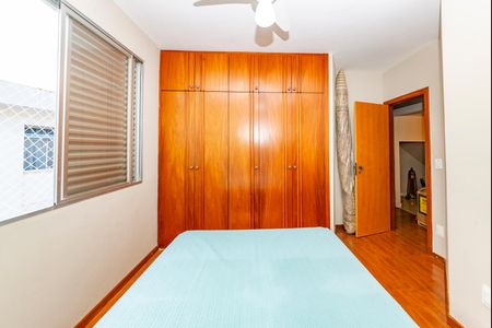 Apartamento à venda com 210m², 4 quartos e 3 vagasQuarto 3