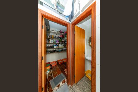 Apartamento à venda com 210m², 4 quartos e 3 vagasDespensa da Área de Serviço