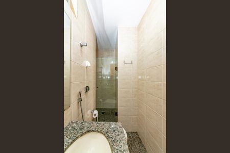 Apartamento à venda com 210m², 4 quartos e 3 vagasBanheiro Social 2