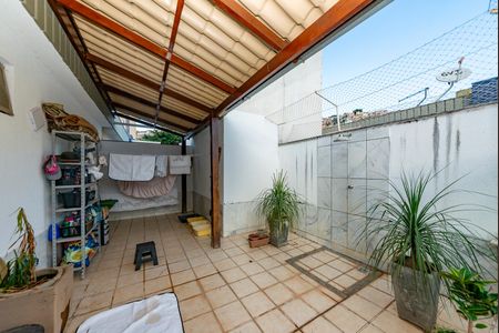 Apartamento à venda com 210m², 4 quartos e 3 vagasÁrea Externa