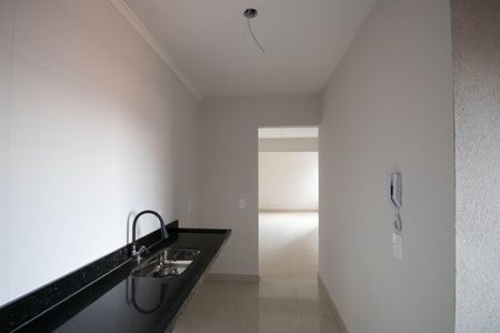 Apartamento à venda com 48m², 2 quartos e 1 vaga Apartamento à venda com 48m², 2 quartos e 1 vagaCozinha e Área de Serviço