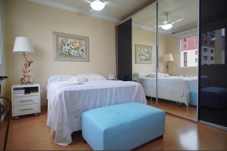 Apartamento à venda com 210m², 4 quartos e 2 vagasQuarto 3