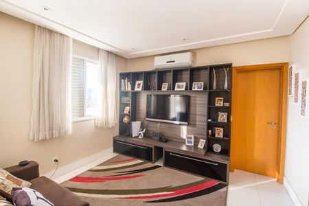 Apartamento à venda com 127m², 3 quartos e 2 vagas Apartamento à venda com 127m², 3 quartos e 2 vagasSala de TV