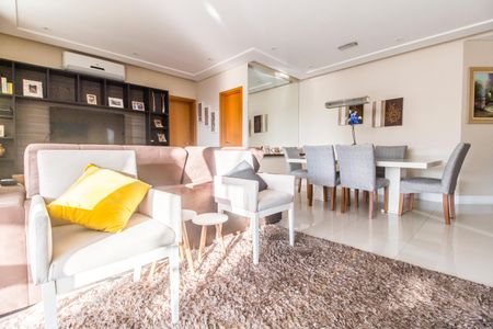 Apartamento à venda com 127m², 3 quartos e 2 vagas Apartamento à venda com 127m², 3 quartos e 2 vagasSala
