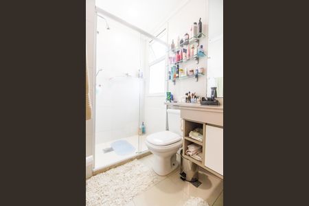 Apartamento à venda com 127m², 3 quartos e 2 vagas Apartamento à venda com 127m², 3 quartos e 2 vagasBanheiro da Suíte 1