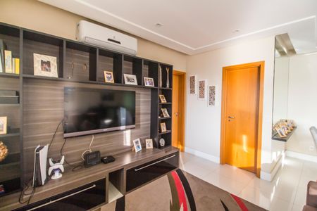 Apartamento à venda com 127m², 3 quartos e 2 vagas Apartamento à venda com 127m², 3 quartos e 2 vagasSala de TV