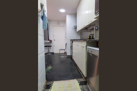 Apartamento à venda com 170m², 3 quartos e 5 vagasÁrea de Serviço