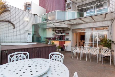 Apartamento à venda com 170m², 3 quartos e 5 vagasarea extena cobertura