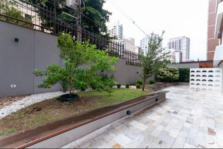 Apartamento à venda com 215m², 4 quartos e 3 vagas Apartamento à venda com 215m², 4 quartos e 3 vagasÁrea Comum - Jardim
