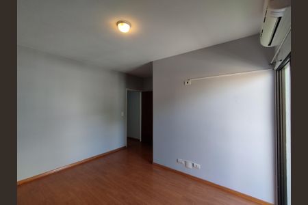 Casa à venda com 107m², 3 quartos e 1 vaga Casa à venda com 107m², 3 quartos e 1 vagaSuíte 2