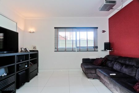 Casa à venda com 600m², 4 quartos e sem vagaSala