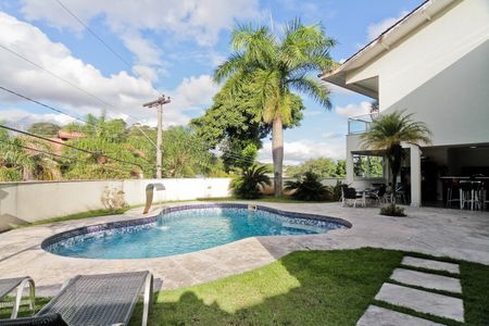 Casa à venda com 600m², 4 quartos e sem vagaÁrea externa