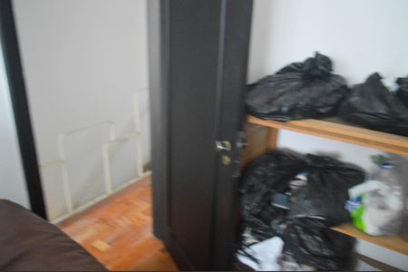 Casa à venda com 396m², 2 quartos e sem vaga Casa à venda com 396m², 2 quartos e sem vagaQuarto 1