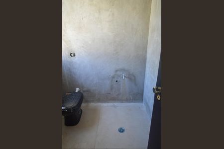 Casa à venda com 396m², 2 quartos e sem vaga Casa à venda com 396m², 2 quartos e sem vagaBanheiro Suíte